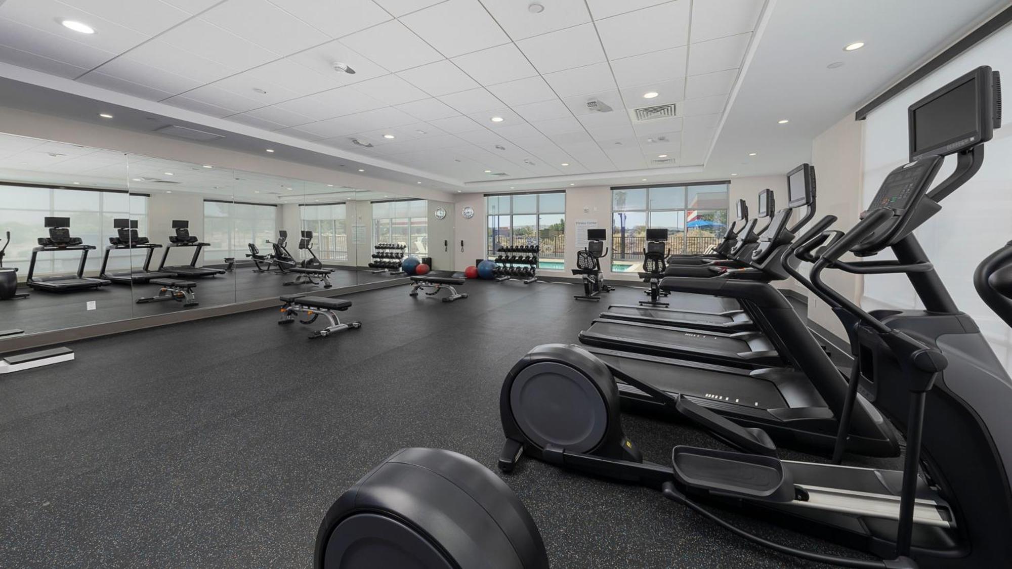 Holiday Inn Express & Suites Ridgecrest - China Lake By Ihg Extérieur photo